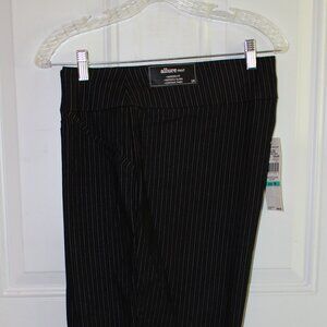Alfred Dunner, Allure Pant, Black Gray Striped, Size 16 Short, New with Tags